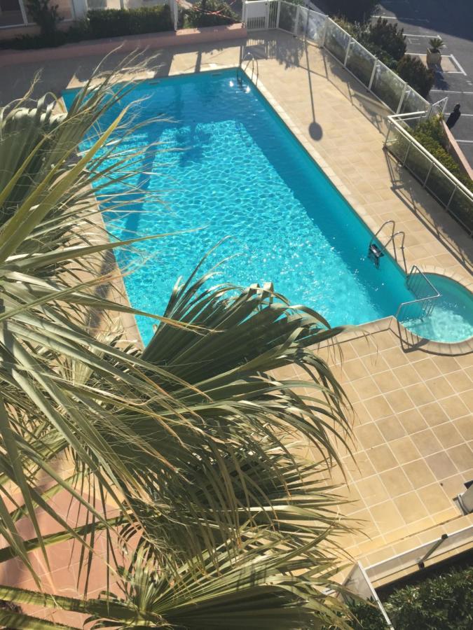 Face A La Mer Avec Piscine A Сет Экстерьер фото